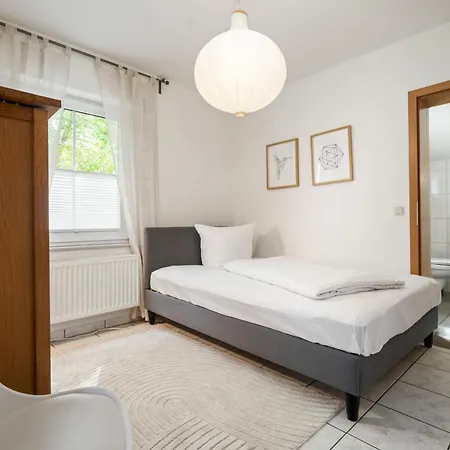 Zander Im Lenzer Hoeh * Fuenfseen