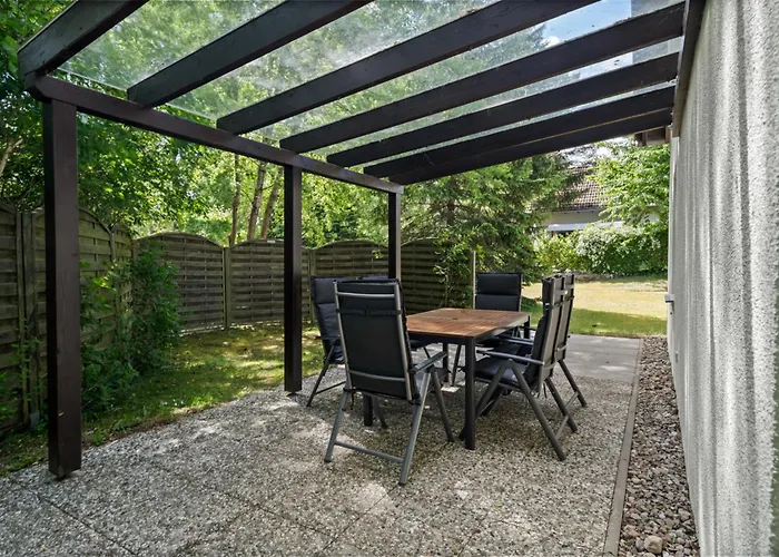 Zander Im Lenzer Hoeh * Fuenfseen