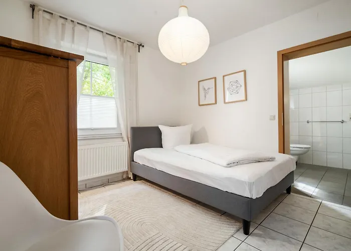 Zander Im Lenzer Hoeh * Fuenfseen